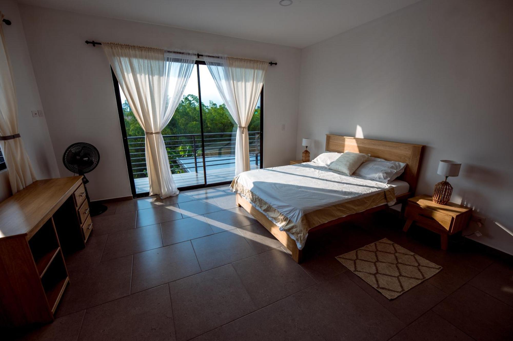 Grand Cypress Luxury *