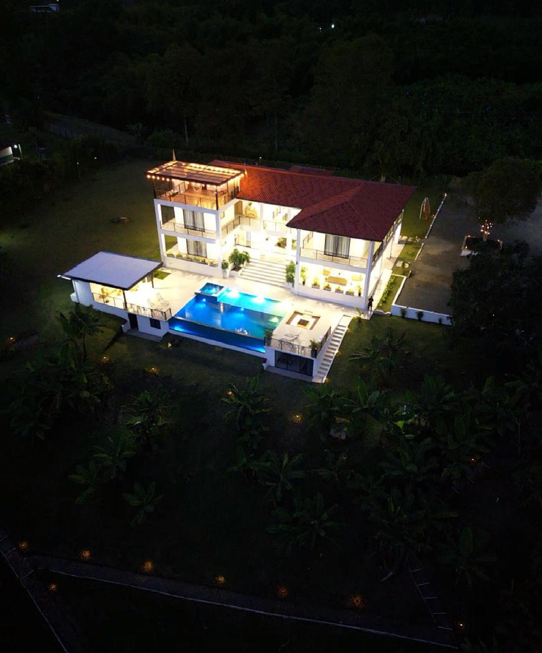 Country house Grand Cypress Luxury