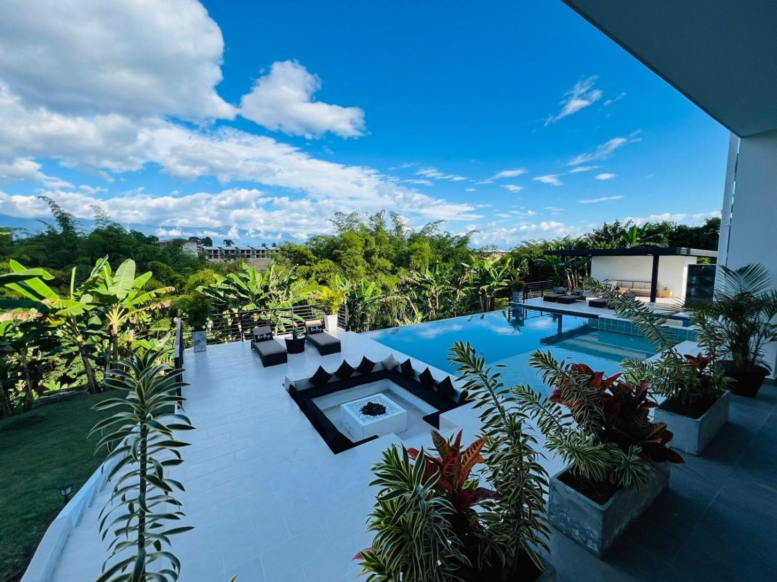 Grand Cypress Luxury * Montenegro